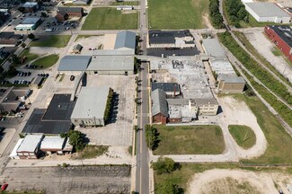 Plus de détails pour 246 E 4th St, Ashland, OH - Local d'activités à louer