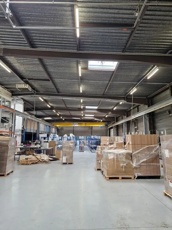 Bureau dans SAINT-OUEN-L'AUMONE à louer Photo intérieure– Image 1 sur 12