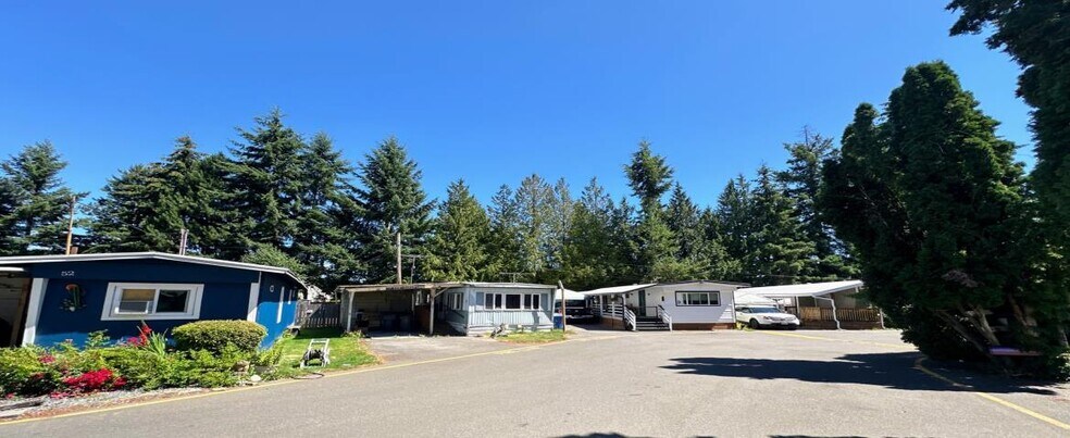 6208 202nd St SW, Lynnwood, WA à vendre - Photo de l’immeuble – Image 2 sur 9