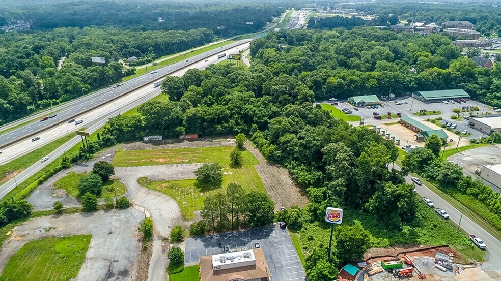 100 Tradewinds Dr, Forsyth, GA à vendre - Photo de l’immeuble – Image 2 sur 4