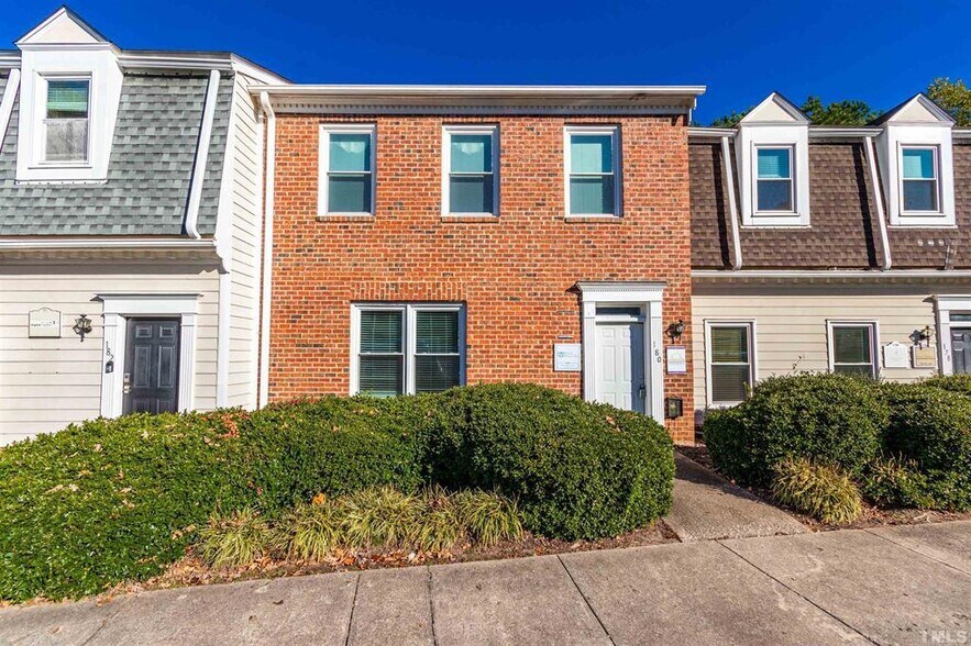 172-182 Mine Lake Ct, Raleigh, NC à vendre - Photo de l’immeuble – Image 3 sur 51