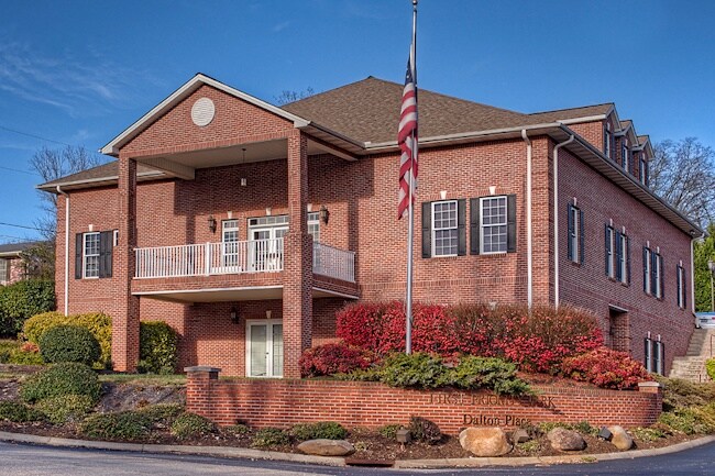 101 Dalton Place Way, Knoxville, TN à louer - Photo de l’immeuble – Image 2 sur 9