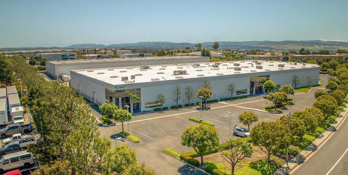 25671-25731 Commercentre Dr, Lake Forest, CA à louer Photo principale– Image 1 sur 10