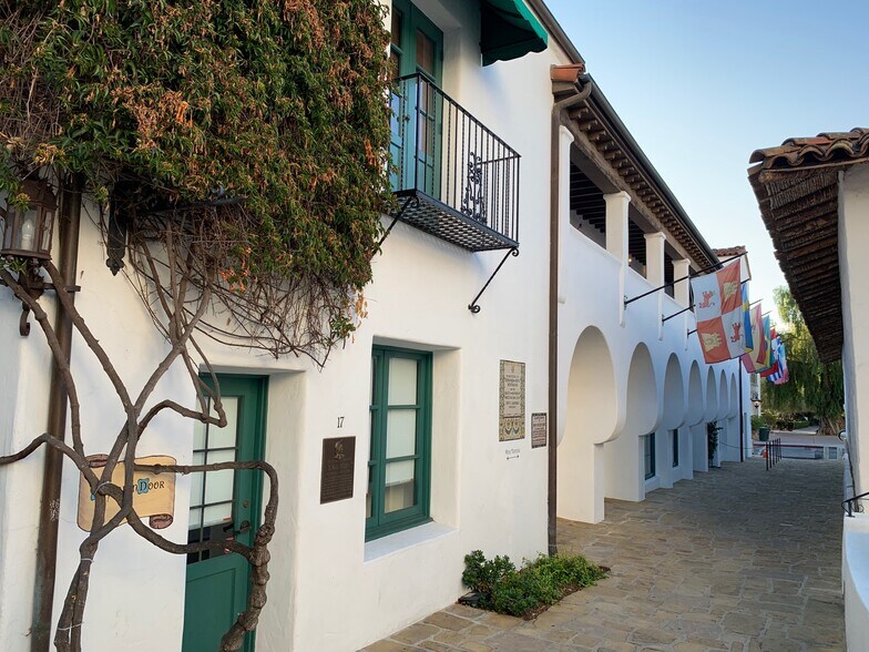 5-129 El Paseo, Santa Barbara, CA à louer - Photo de l’immeuble – Image 3 sur 20