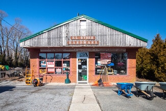 Plus de détails pour 494 Montauk Hwy, East Quogue, NY - Local commercial à vendre