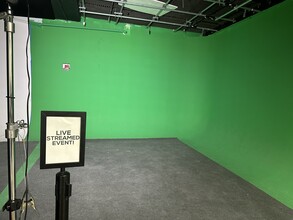 229 W 28th St, New York, NY à louer Photo intérieure– Image 1 sur 4