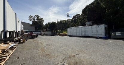 200 Industrial Way, Brisbane, CA à louer Photo de l’immeuble– Image 1 sur 5