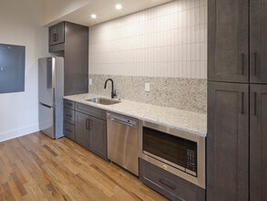 565 Northside Dr, Atlanta, GA à louer Photo intérieure– Image 2 sur 8