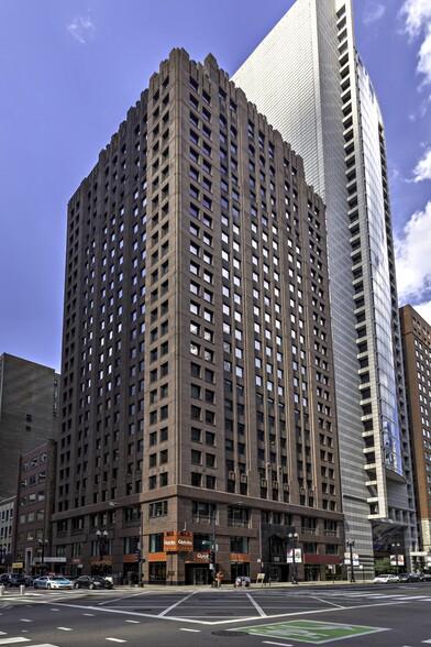 100 N LaSalle St, Chicago, IL à louer - Photo de l’immeuble – Image 3 sur 55