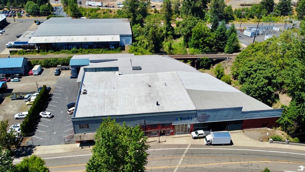 1625 Washington St, Oregon City, OR à vendre - Photo de l’immeuble – Image 1 sur 13