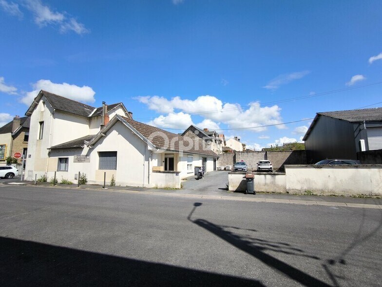 Bureau dans Brive-la-Gaillarde à vendre - Photo de l’immeuble – Image 3 sur 20