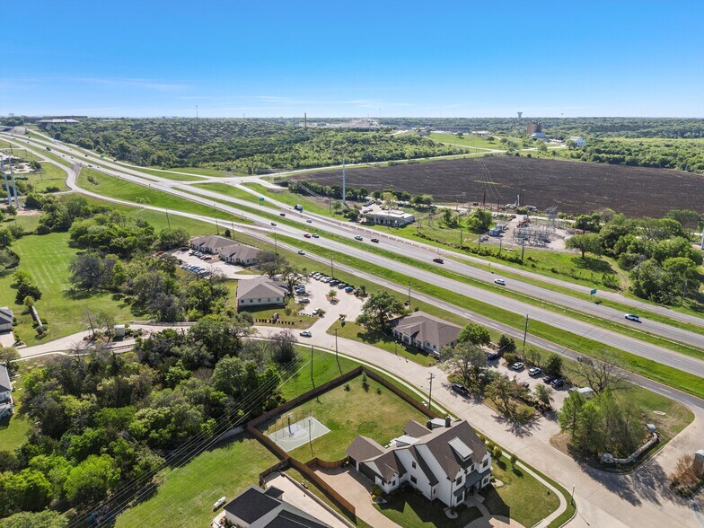 15190 Badger Ranch Blvd, Woodway, TX à vendre - Photo de l’immeuble – Image 2 sur 6
