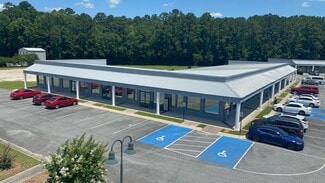 Plus de détails pour 740 E General Stewart Way, Hinesville, GA - Local commercial à louer