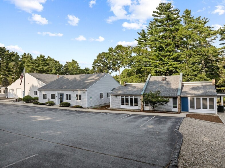 513 Mill St, Marion, MA à vendre - Photo de l’immeuble – Image 2 sur 41