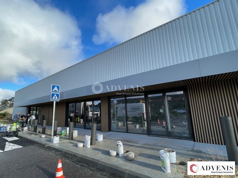 Local commercial dans Biganos à louer Photo de l’immeuble– Image 1 sur 5