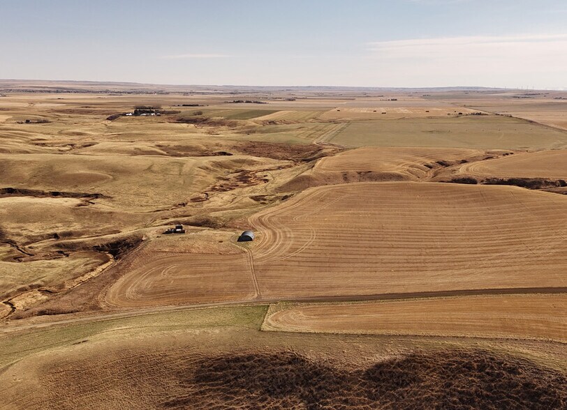 Township Road 64, Magrath, AB à vendre - Photo de l’immeuble – Image 3 sur 5