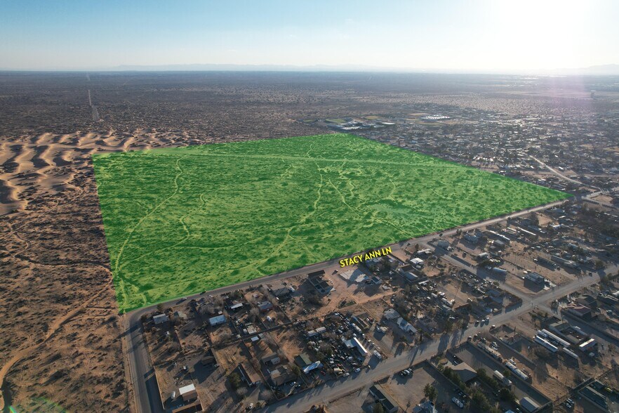 15000 Stacy Ann Dr, El Paso, TX à vendre - Photo de l’immeuble – Image 2 sur 8