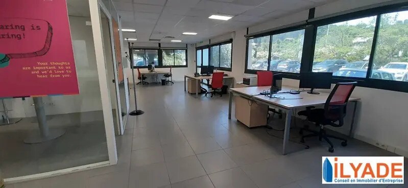 Bureau dans Aix-en-Provence à vendre - Photo de l’immeuble – Image 3 sur 6
