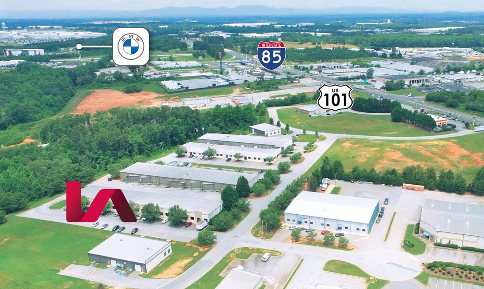 326 Business Pky, Greer, SC à louer - Photo de l’immeuble – Image 1 sur 2