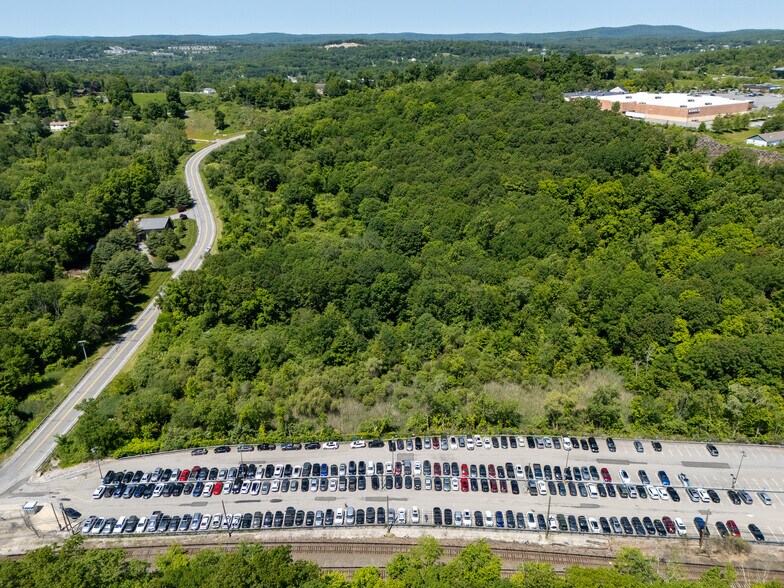 4-10 Independent Way, Brewster Village, NY à vendre - Aérien – Image 2 sur 9