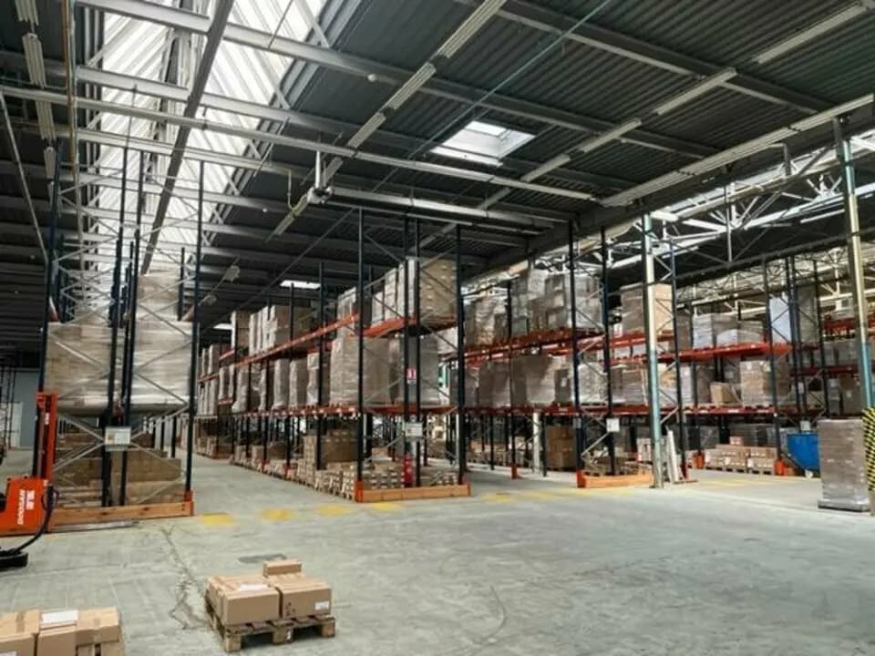 Industriel/Logistique dans Cholet à louer Photo de l’immeuble– Image 1 sur 4