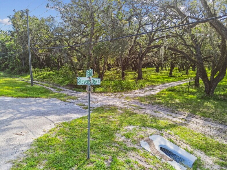 16350 US-41, Spring Hill, FL à vendre - Photo de l’immeuble – Image 3 sur 26