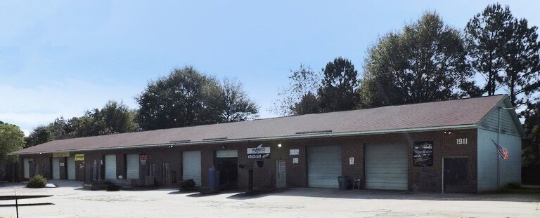 1911 Old Covington Rd NE, Conyers, GA à vendre Photo principale– Image 1 sur 3