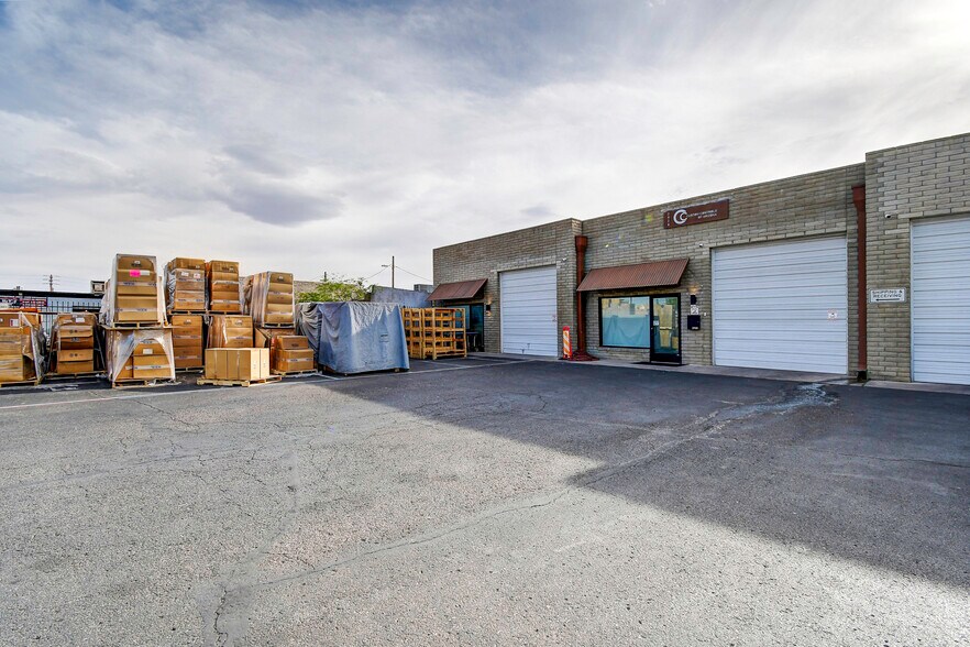 2928 N 30th St, Phoenix, AZ à louer - Photo de l’immeuble – Image 3 sur 11