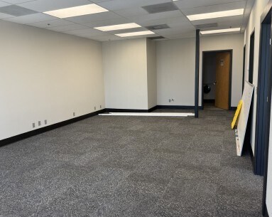 10656 W Executive Dr, Boise, ID à louer - Photo intérieure – Image 3 sur 6