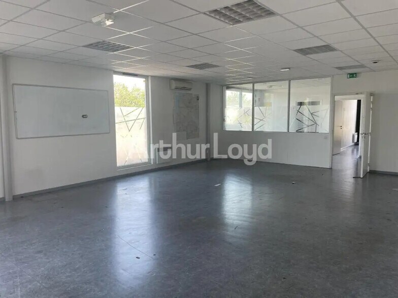 Bureau dans Cambrai à louer - Photo intérieure – Image 3 sur 4