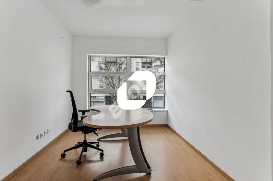 Bureau dans Noisiel à vendre - Photo de l’immeuble – Image 3 sur 10
