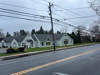 Plus de détails pour 487 D Main Rd, Riverhead, NY - Bureau/Local commercial à louer