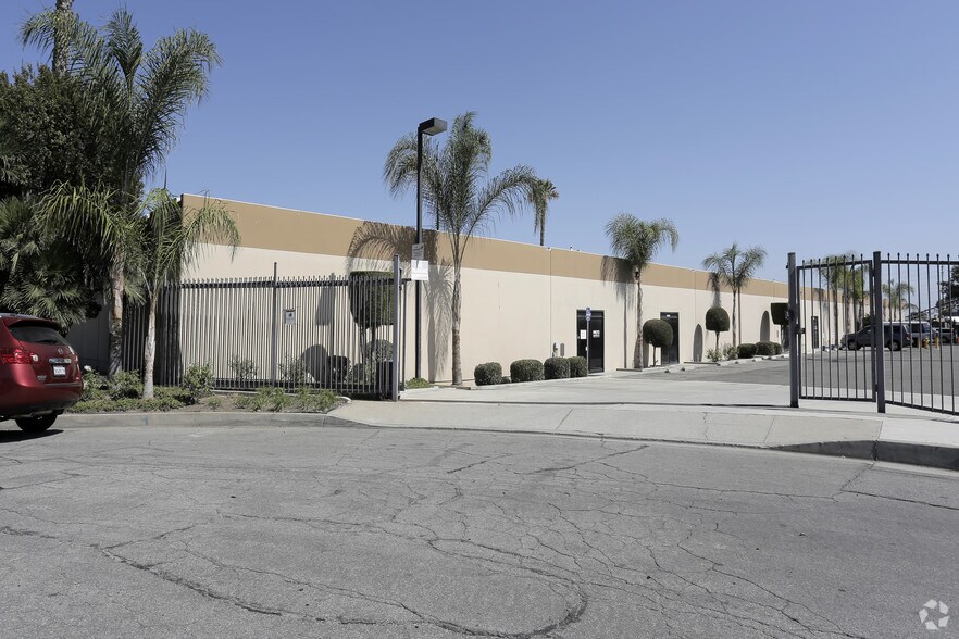 13656-13666 Bora Dr, Santa Fe Springs, CA à louer - Photo principale – Image 1 sur 8