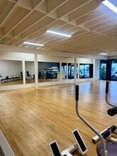 1208-1210 N La Brea Ave, Inglewood, CA à louer Photo intérieure– Image 1 sur 3