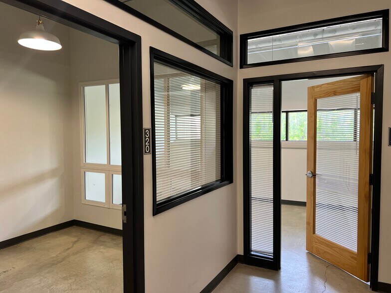 1508 NW Vivion Rd, Kansas City, MO à louer - Photo de l’immeuble – Image 3 sur 12