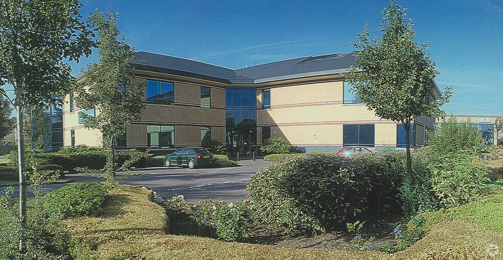 Brants Bridge, Bracknell à louer - Photo de l’immeuble – Image 2 sur 5