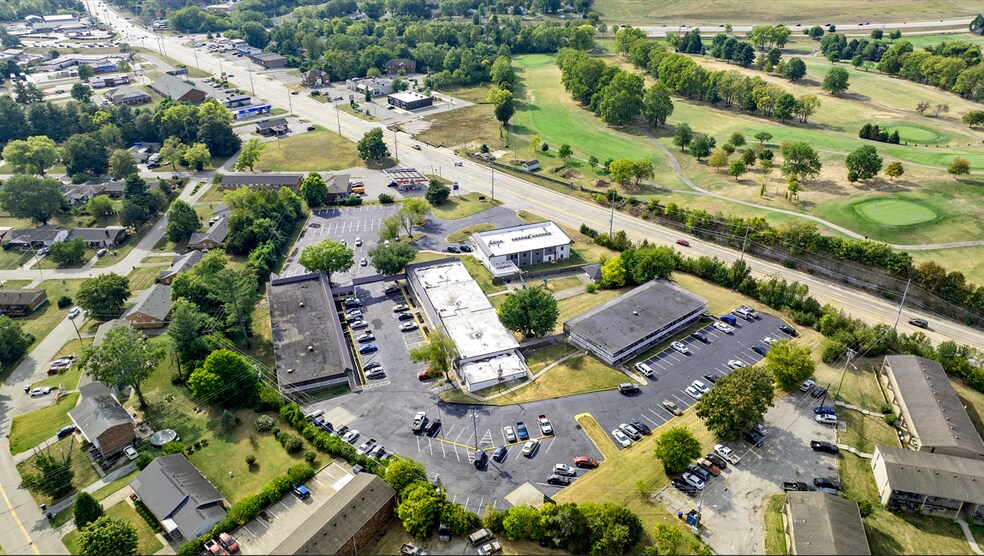 855 Louisville Rd, Frankfort, KY à vendre - Photo de l’immeuble – Image 1 sur 32