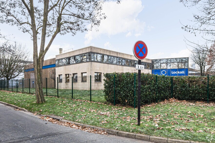 8 Rue Des Campanules, Lognes à louer - Photo de l’immeuble – Image 3 sur 3