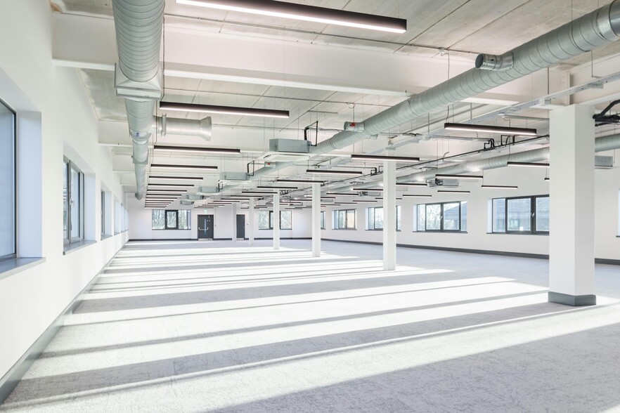 4 Ridgeway, Birmingham à louer - Photo de l’immeuble – Image 2 sur 53