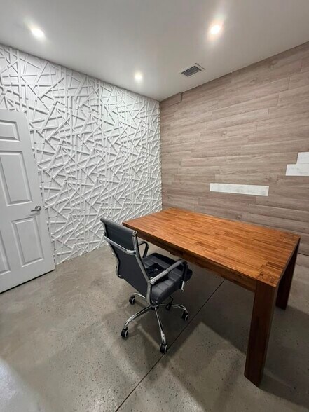 1550 Tileston Rd, Saint Cloud, FL à louer - Photo de l’immeuble – Image 3 sur 18