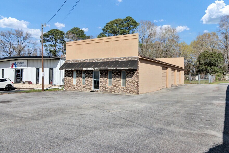 1950 Belgrade Ave, Charleston, SC à louer - Photo de l’immeuble – Image 2 sur 22