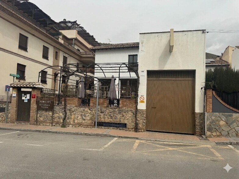 Local commercial dans Monachil, Granada à vendre - Photo de l’immeuble – Image 2 sur 18