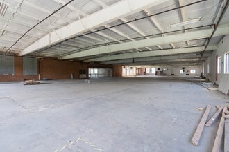 1601 S Holtzclaw Ave, Chattanooga, TN à vendre Photo intérieure– Image 2 sur 4