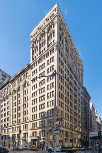 Plus de détails pour 126 Fifth Ave, New York, NY - Bureau à louer