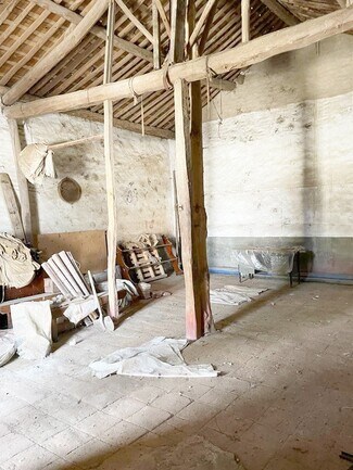 Plus de détails pour Oriente, 6, Palaciosrubios - Local commercial à vendre