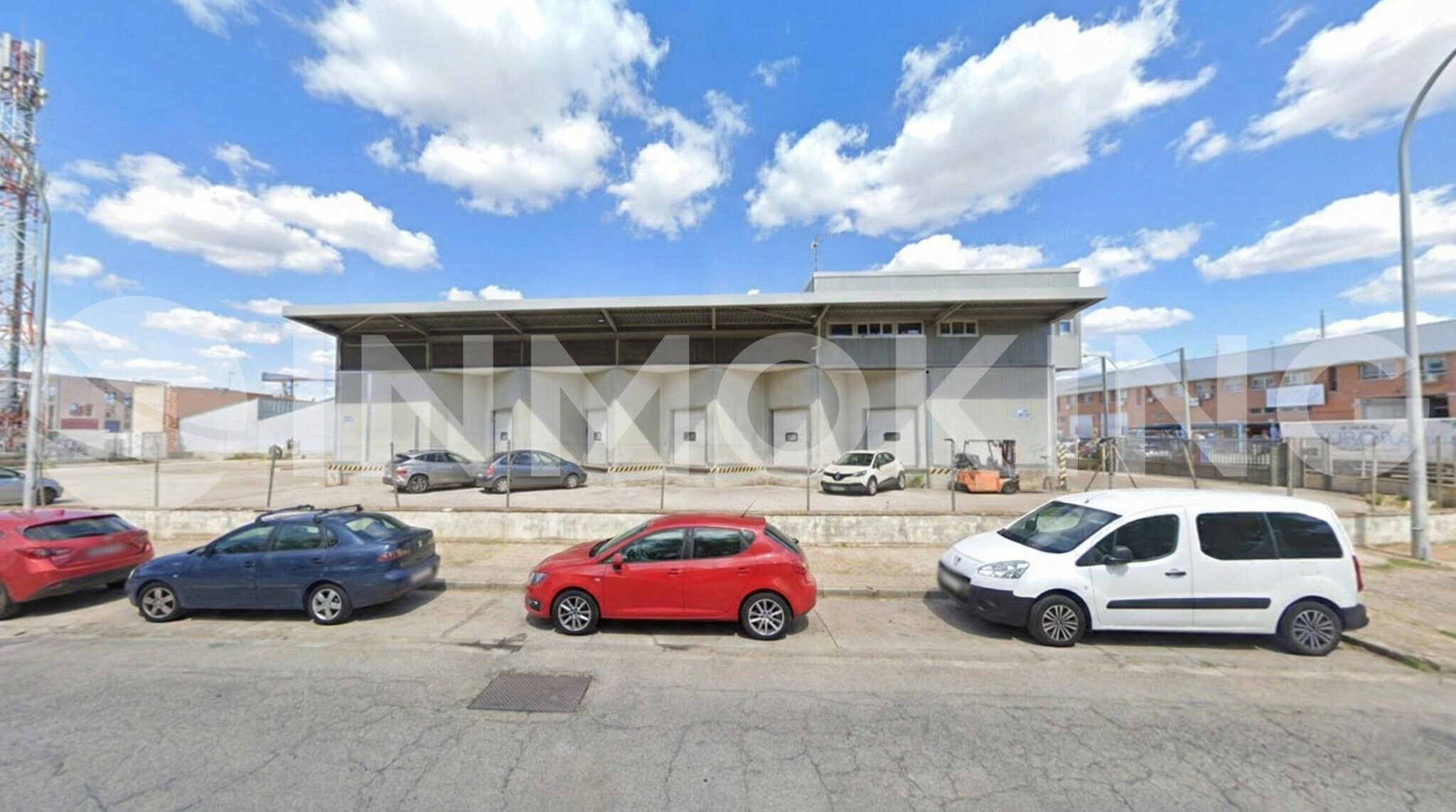 Industriel/Logistique dans Getafe, Madrid à louer Photo de l’immeuble– Image 1 sur 12