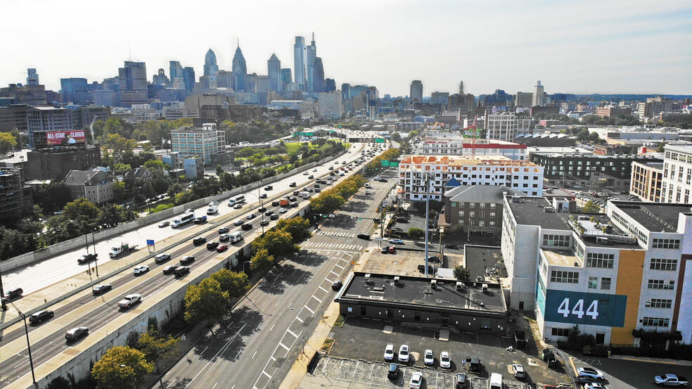 309-315 Callowhill St, Philadelphia, PA à louer - Photo de l’immeuble – Image 2 sur 2
