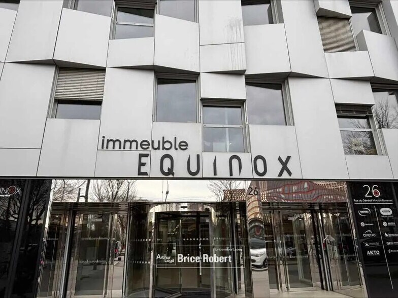 Bureau dans Lyon à louer - Photo de l’immeuble – Image 2 sur 32