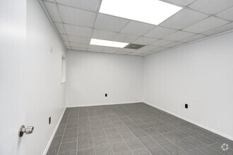 2121 Brittmoore Rd, Houston, TX à louer Photo intérieure– Image 2 sur 6