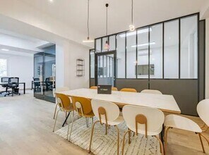 Espace de coworking dans Paris à louer Photo de l’immeuble– Image 1 sur 5